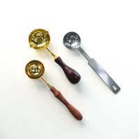 Double Spout Wide Shallow Golden Wood handle wax melt spoon