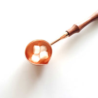 Rose Gold Single Spout Wood handle medium wax melt spoon